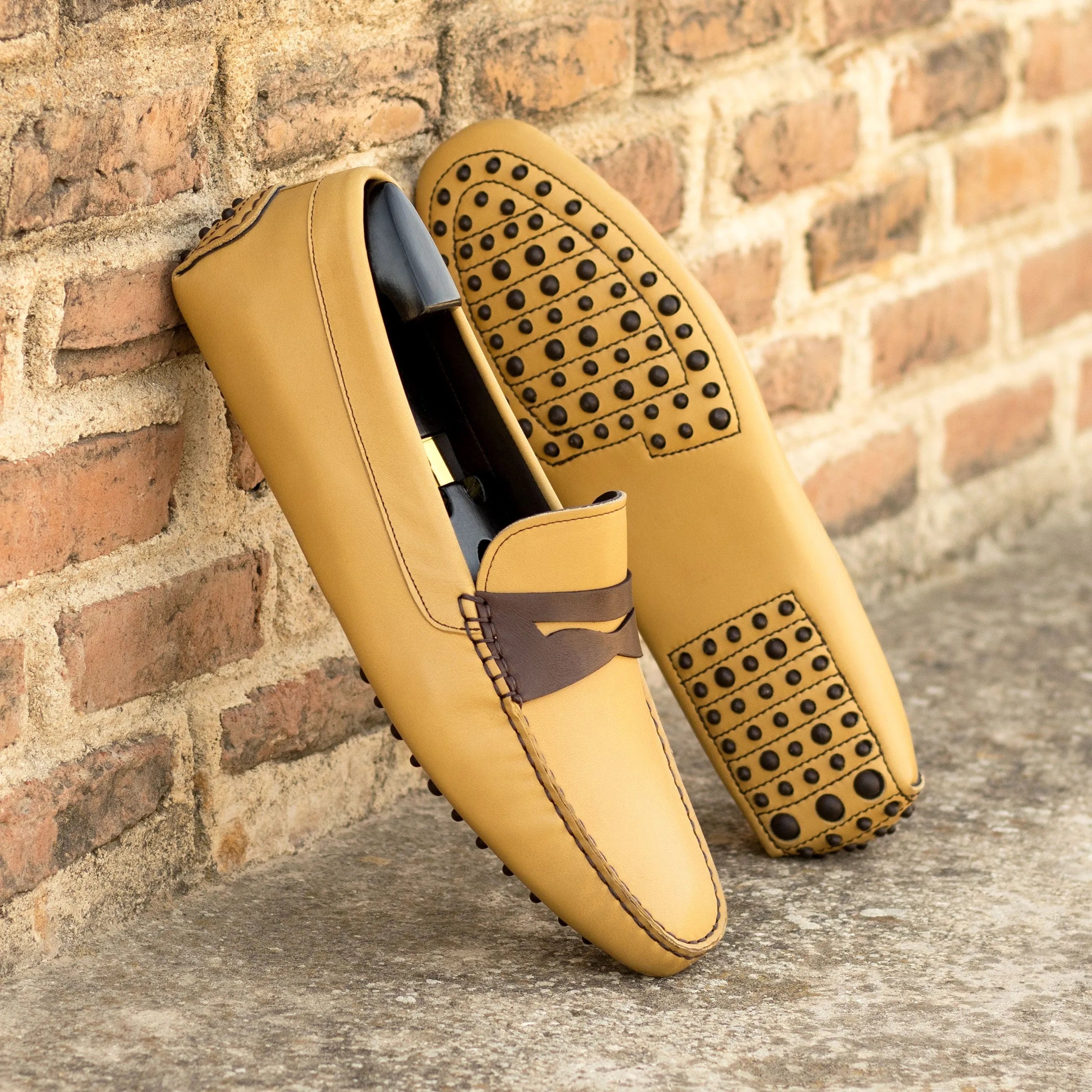Bellatrix Driver II tan nappa Italian leather loafers with brown accents