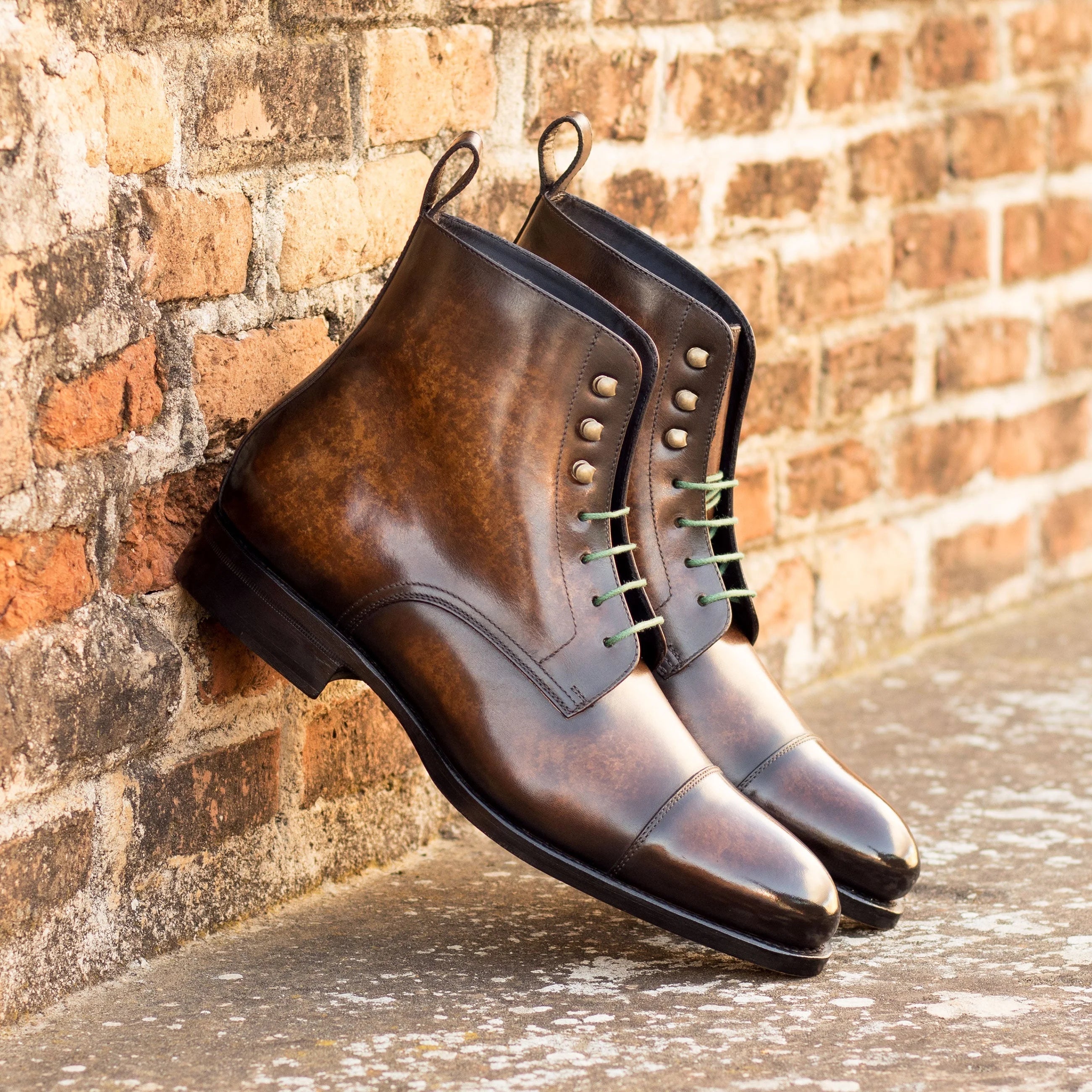 Dimitraios patina jumper boots II with brown leather cap-toe and distressed finish